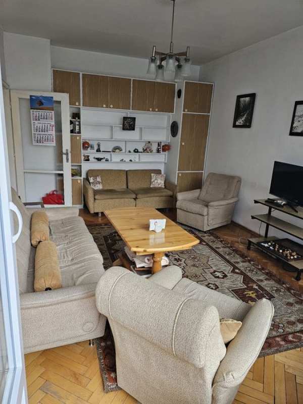 Двустаен апартамент в Ж.к.Красно село