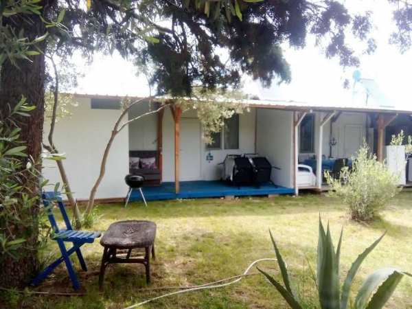 Обзаведено бунгало за 4-ма в Кариани до плаж - 2500 евро/годишно