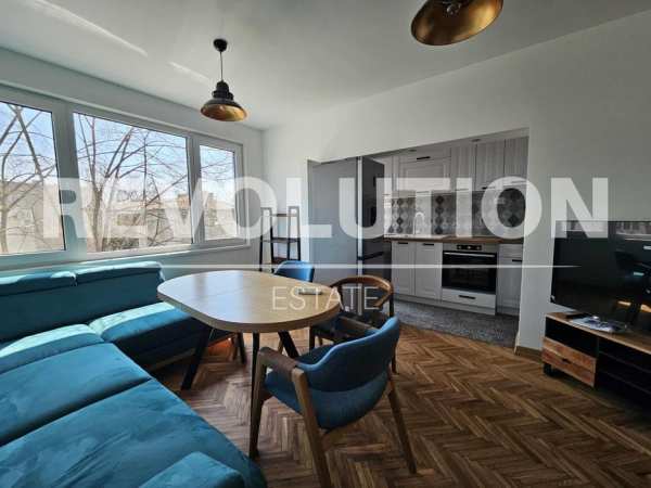 Двустаен апартамент в района на Лятно кино Тракия!