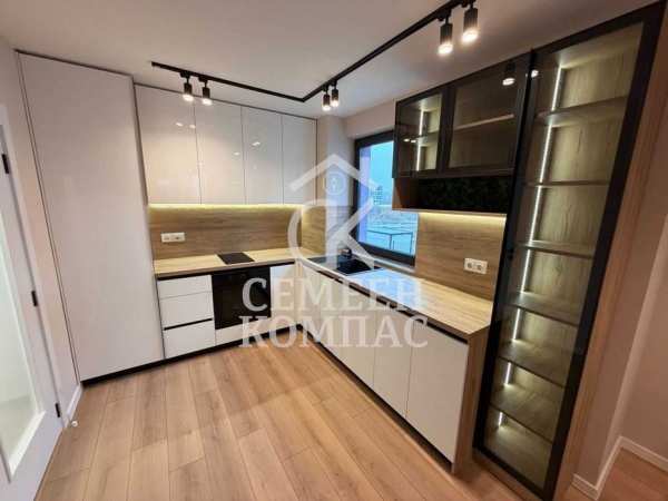 Двустаен апартамент в Остромила/  луксозно обзаведен / с Акт 16