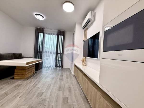 Стилен апартамент с две спални под наем, Св. Св. Константин и Елена,