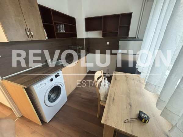 Изгоден ДВУСТАЕН апартамент в района на Кършияка