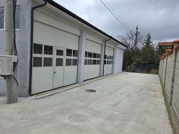 Автосервиз, склад, промишлено помещение или хале под наем