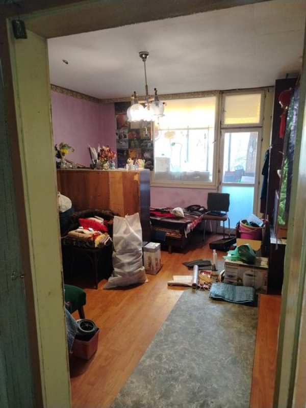 апартамент две стаи с кухня