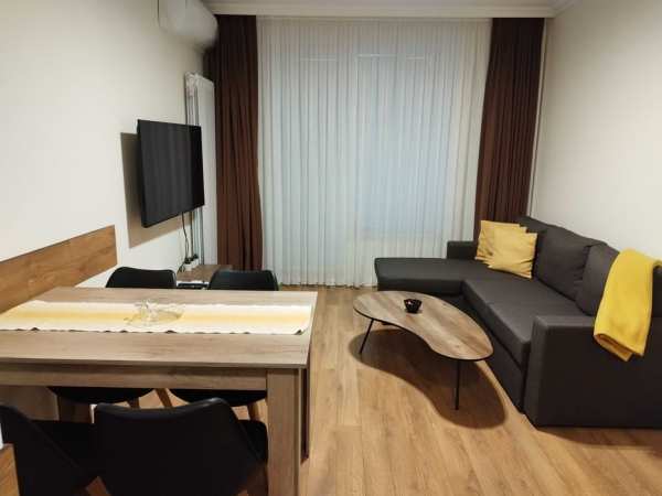 Тристаен апартамент под наем Гео Милев