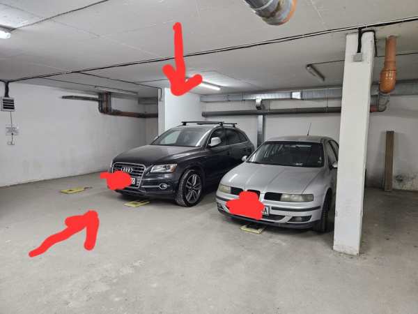 Гараж -паркомясто