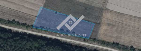 Земеделски имот в Пазарджик, област-гр.Панагюрище площ 3500 цена 42000