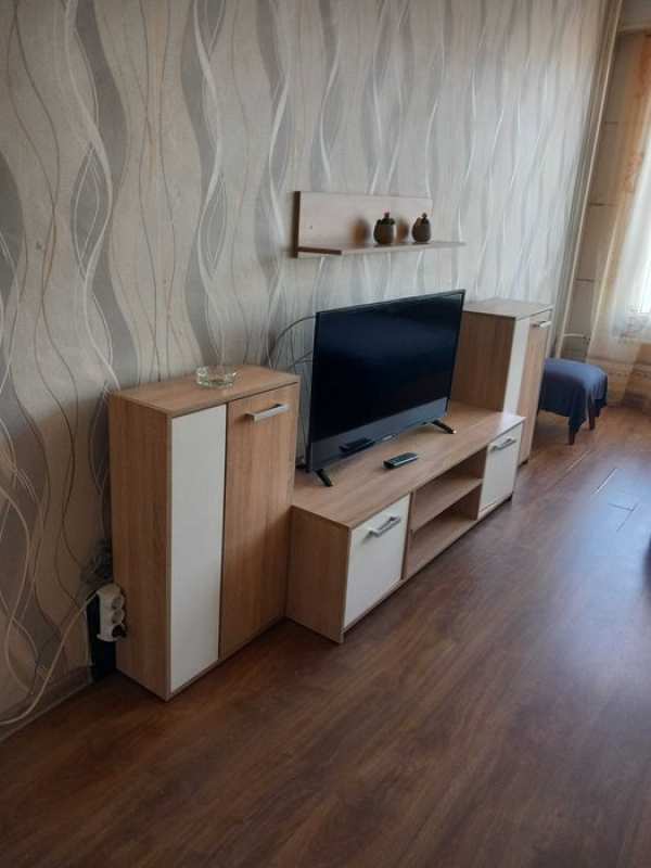 Гарсониера под наем Перник Изток