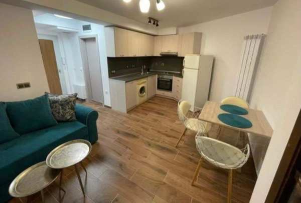 Двустаен обзаведен апартамент в кв. Надежда