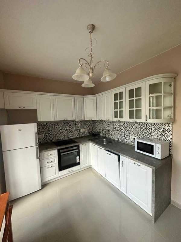 Двустаен апартамент под наем в кв. Лозенец