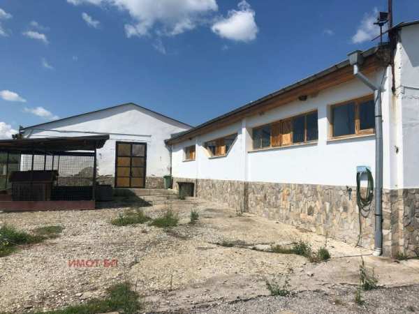 Продава бизнес имот, с. гърло, област перник