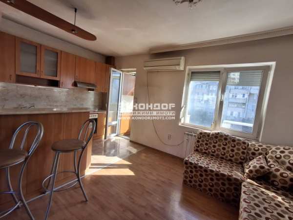 Продава 3-стаен, гр. пловдив, тракия