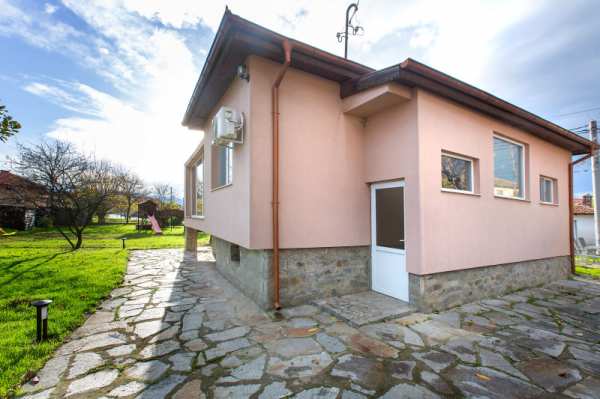 Продава къща, гр. пловдив, христо смирненски