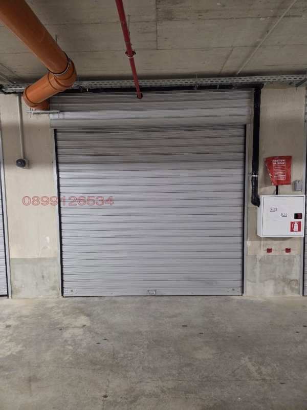 Продава  гараж, паркомясто град Пловдив, Тракия
      34 кв.м