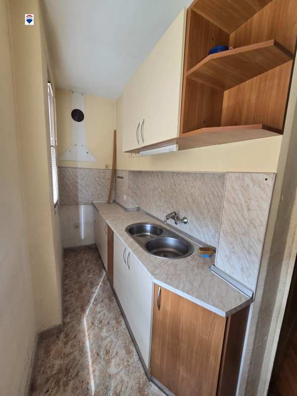 Продава 2-стаен, гр. пловдив, западен