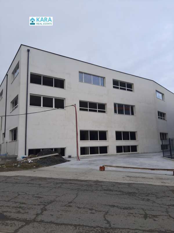 Продава пром. помещение, гр. кърджали, промишлена зона - юг