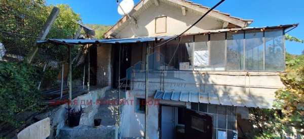 Продава вила, гр. шумен, м-т чашка