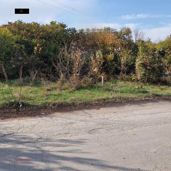 Продава парцел, гр. шумен, тракия