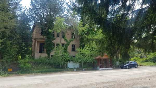 Продава пром. помещение, гр. берковица, област монтана