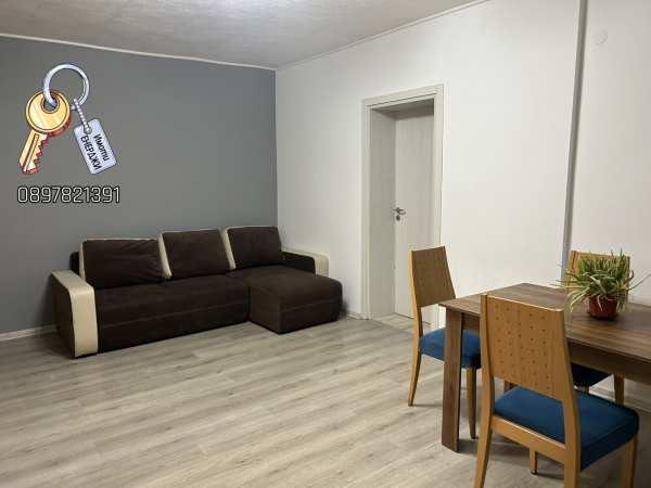 Продава 2-стаен, гр. плевен, идеален център