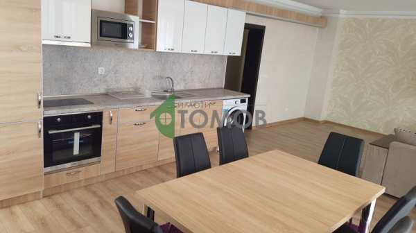 Продава 3-стаен, гр. шумен, пазара