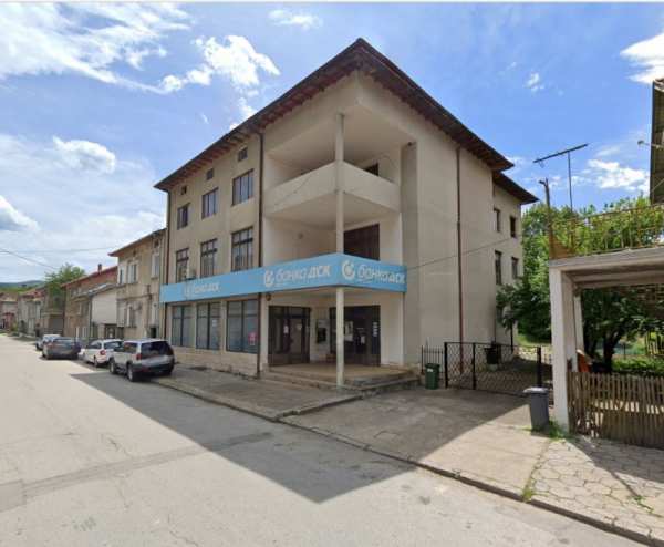 Продава бизнес имот, гр. плачковци, област габрово