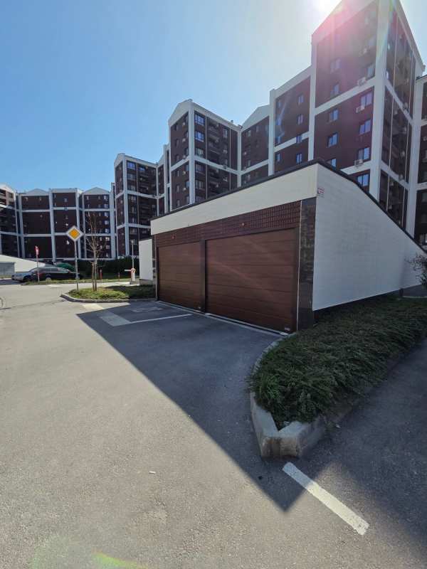 Продава гараж, паркомясто, гр. пловдив, тракия