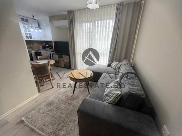 Продава 2-стаен, гр. пловдив, христо смирненски