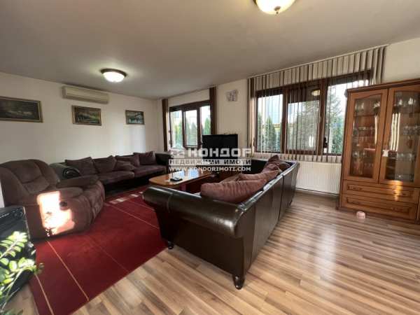 Продава къща, гр. пловдив, остромила