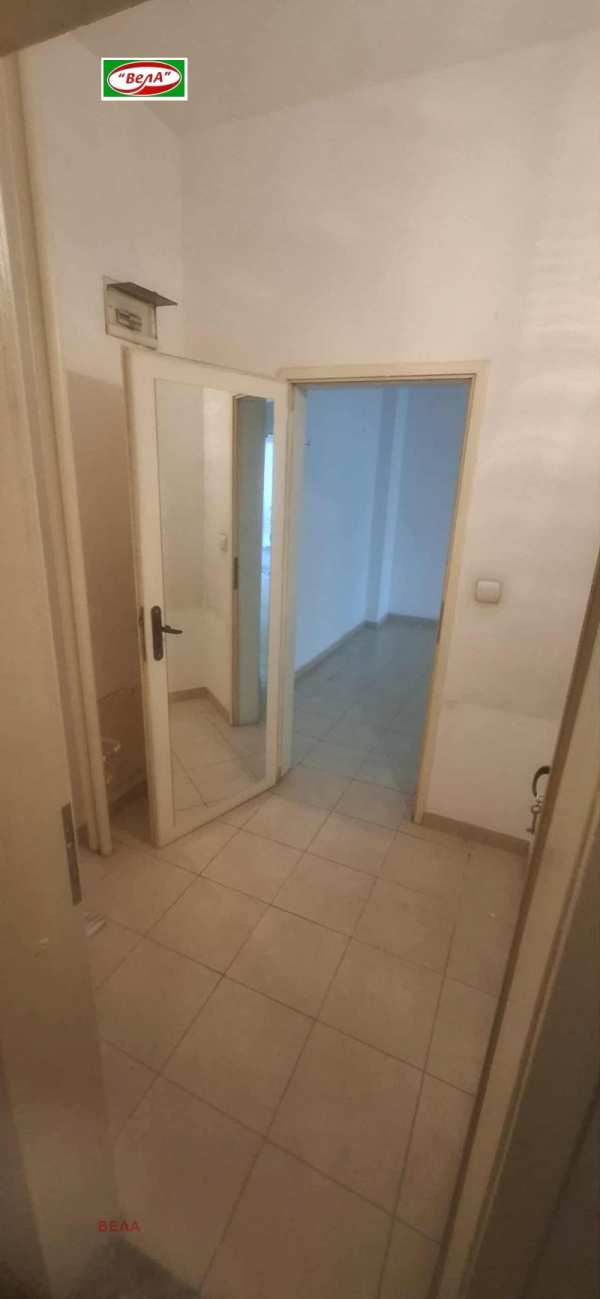 Продава офис, гр. велико търново, колю фичето