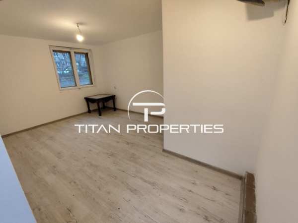 Продава офис, гр. пловдив, център