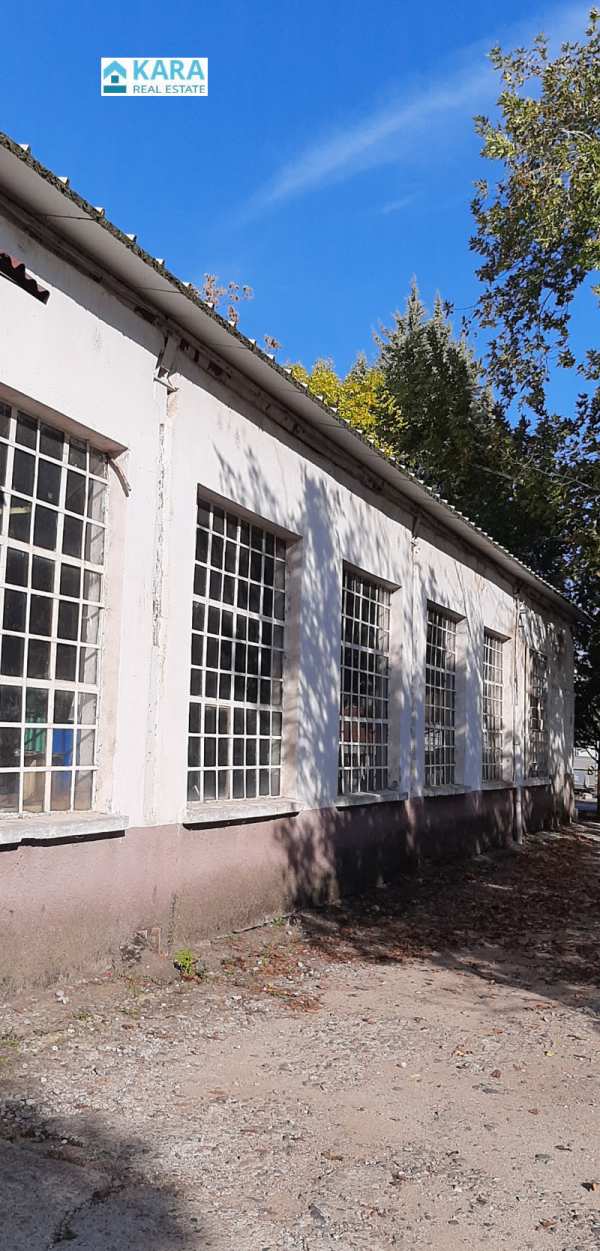 Продава пром. помещение, гр. кърджали, промишлена зона - изток