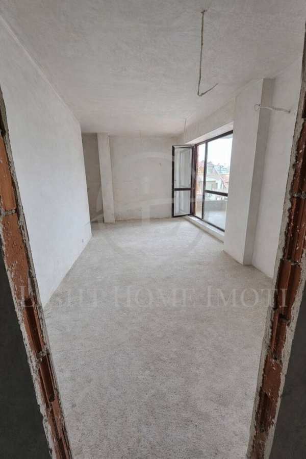 Продава 3-стаен, гр. пловдив, център