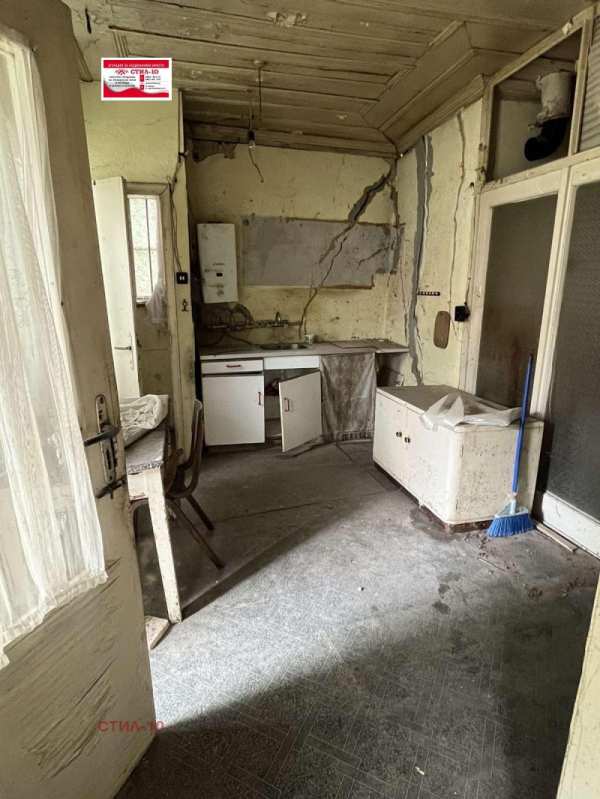 Продава парцел, гр. шумен, гривица