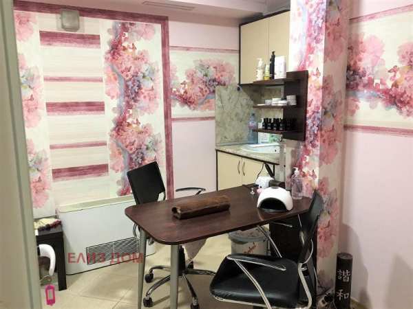 Продава бизнес имот, гр. варна, винс-червен площад