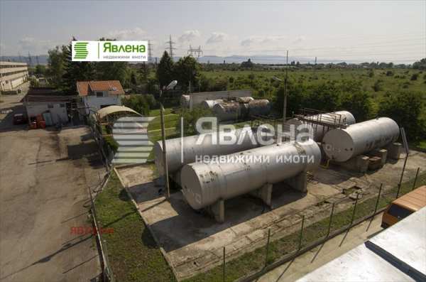 Продава пром. помещение, гр. софия, военна рампа
