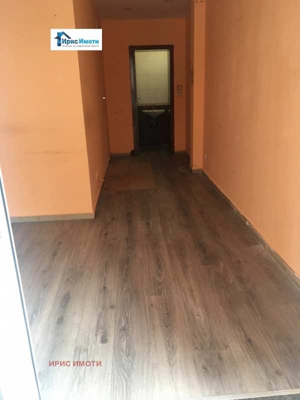 Продава бизнес имот, гр. софия, център