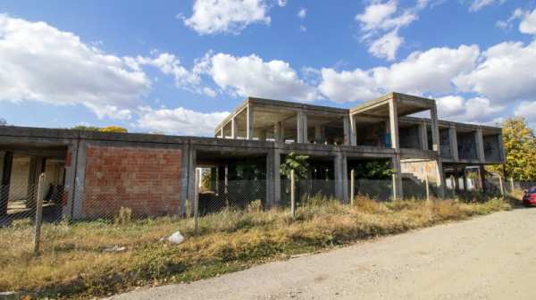 Продава бизнес имот, гр. сливен, речица