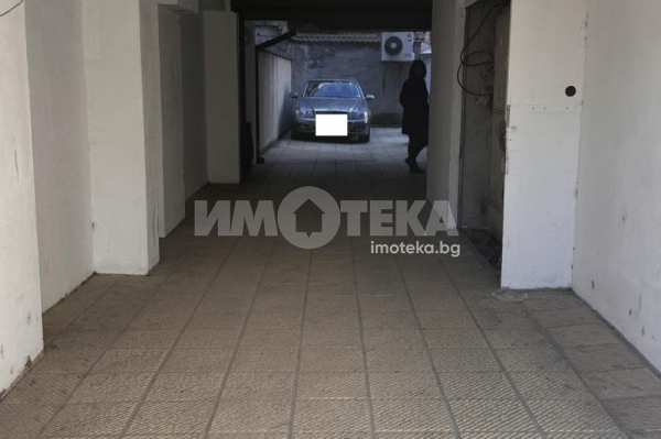 Продава гараж, паркомясто, гр. варна, операта