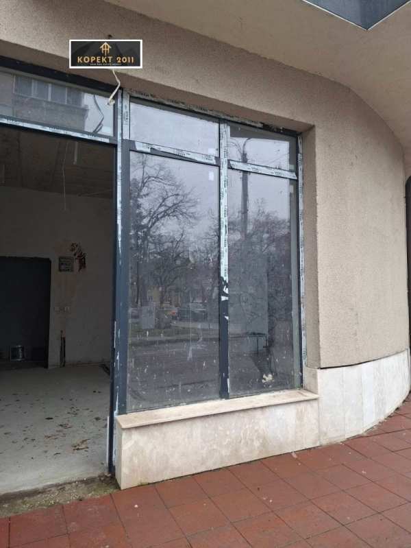 Продава бизнес имот, гр. русе, широк център