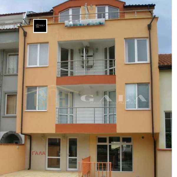 Продава хотел, гр. китен, област бургас