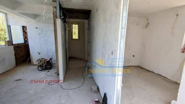 Продава 2-стаен, гр. велико търново, зона б