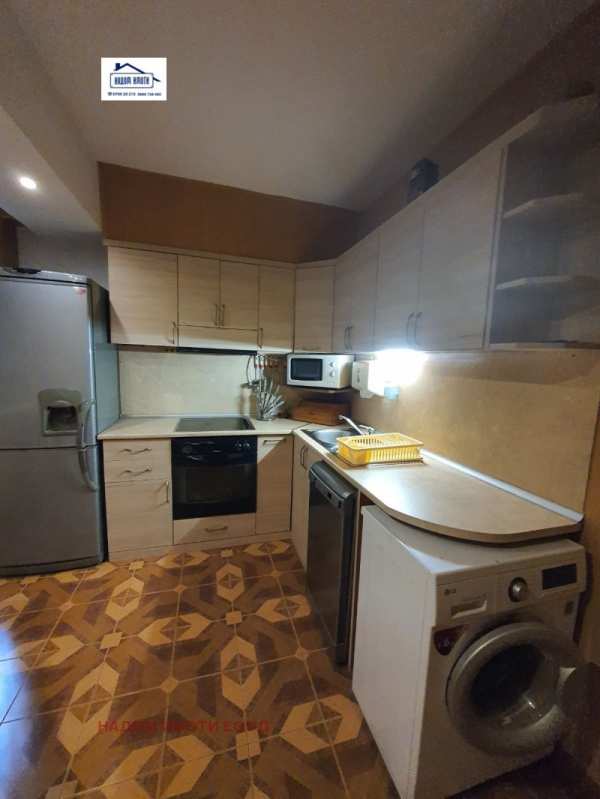 Продава 3-стаен, гр. велико търново, център