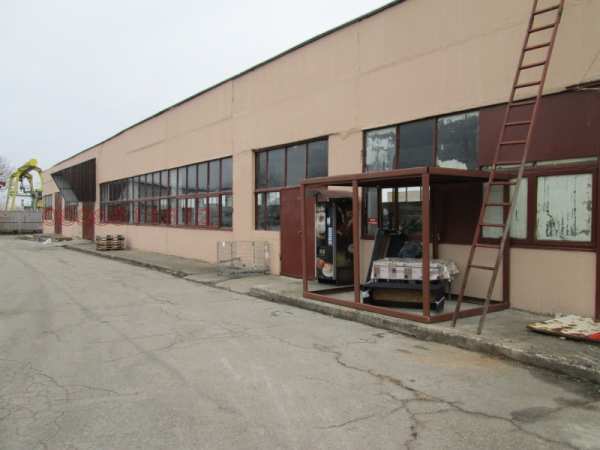 Продава склад, гр. враца, промишлена зона