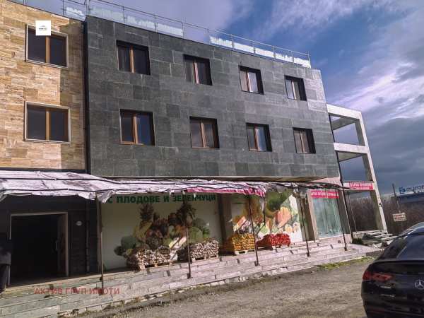 Продава бизнес имот, гр. софия, обеля 2
