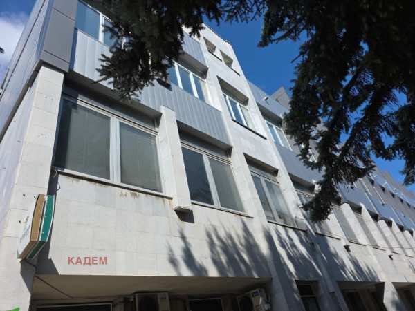 Продава бизнес имот, гр. кюстендил, център