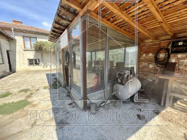 Дава под наем пром. помещение, с. трилистник, област пловдив