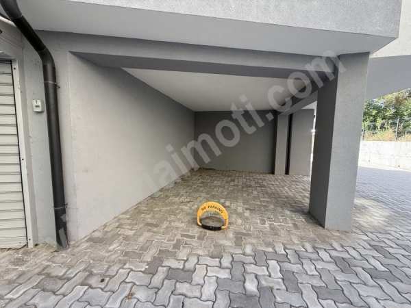 Дава под наем гараж, паркомясто, гр. велико търново, център