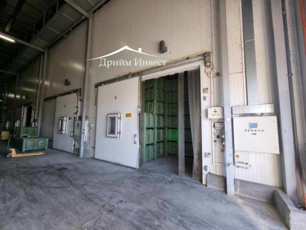 Дава под наем  склад град Пловдив, Индустриална зона - Север
      110 кв.м