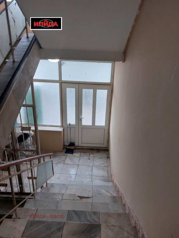 Дава под наем бизнес имот, гр. ветово, област русе